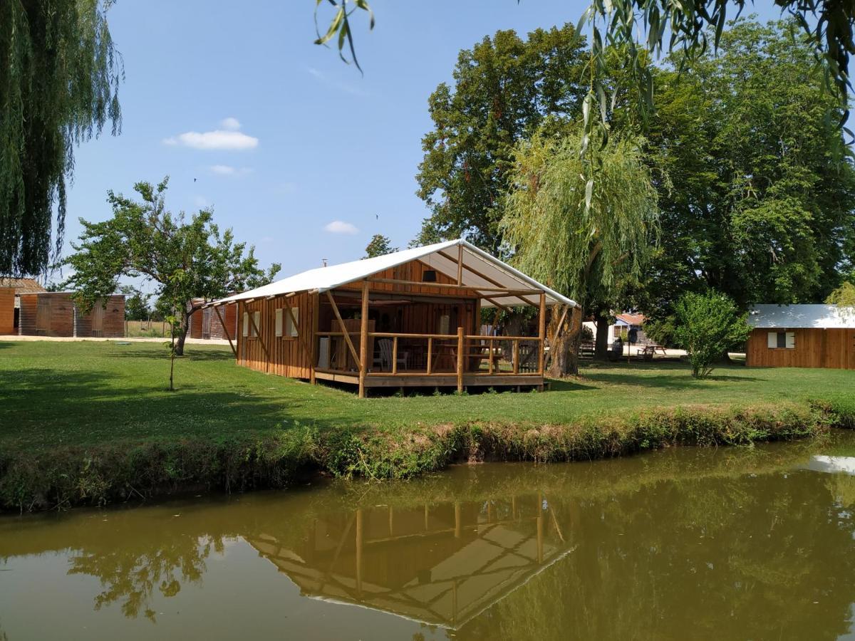 Domaine Ramonjavel, Glamping & Alpaca'S Fongrave Exterior foto