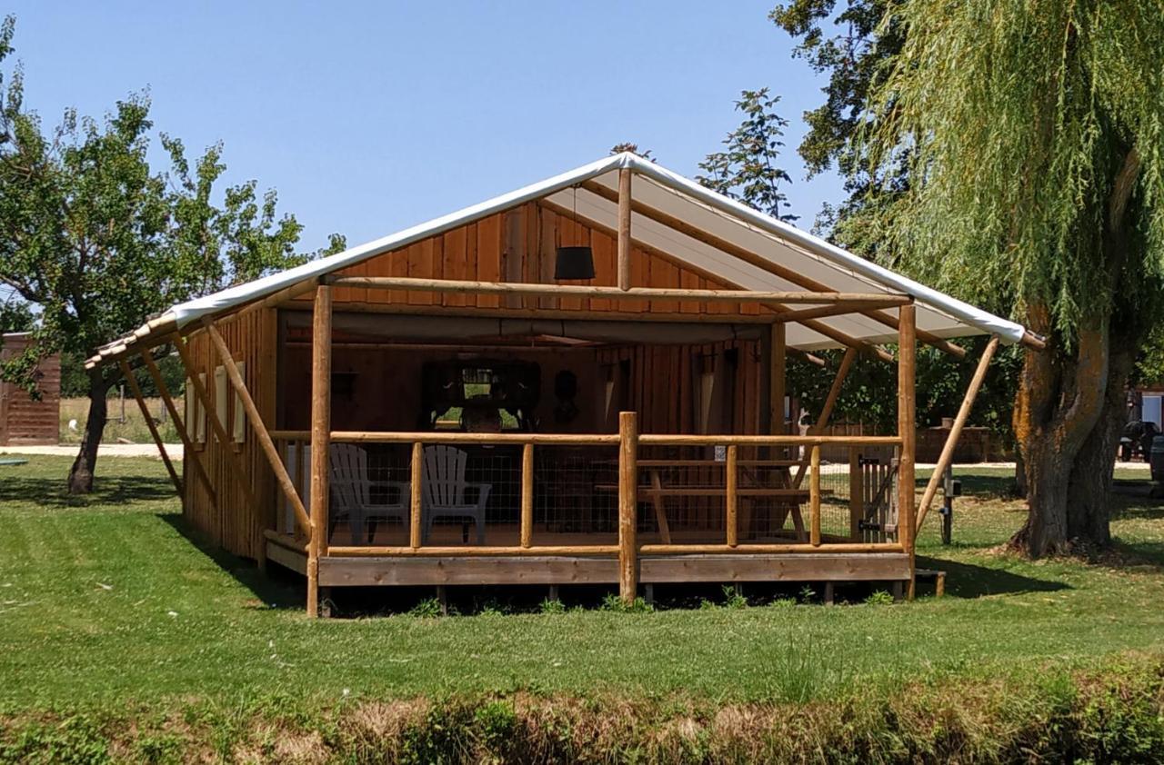 Domaine Ramonjavel, Glamping & Alpaca'S Fongrave Exterior foto